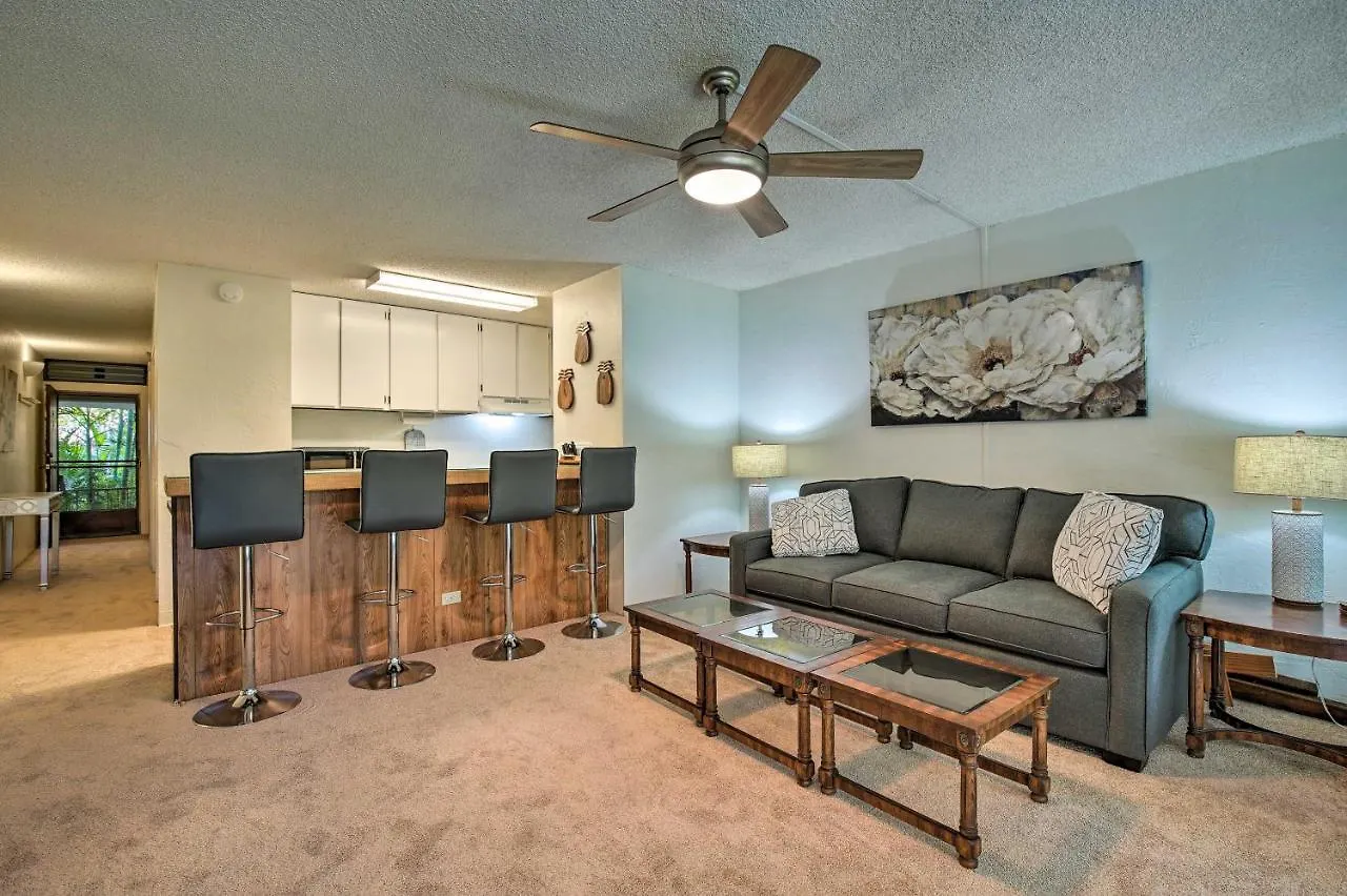 Breezy Condo With Screened Lanai In Kailua-Kona! Διαμέρισμα
